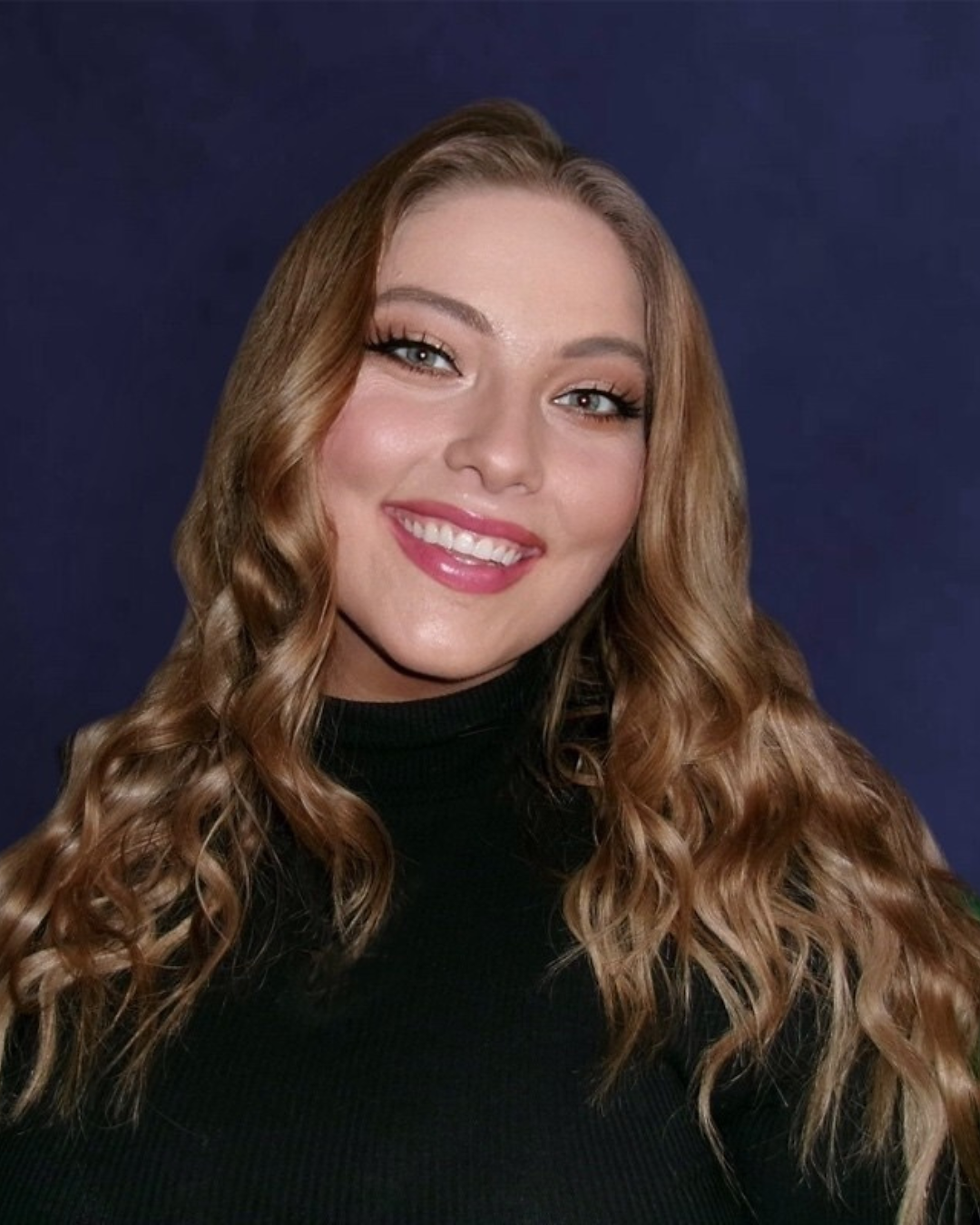 Emma Prokesch's headshot